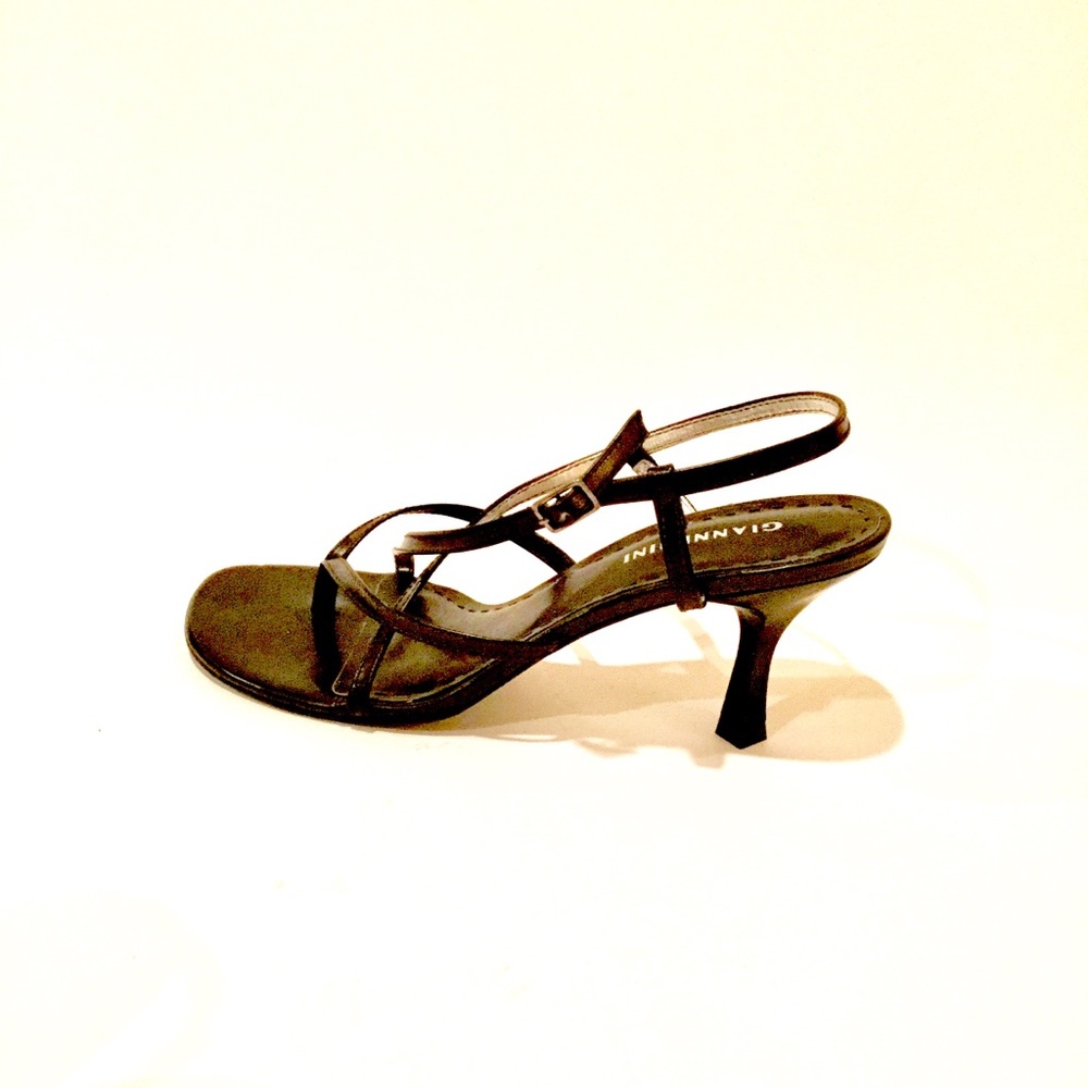 GIANNI BINI BLACK HEELED SANDALS